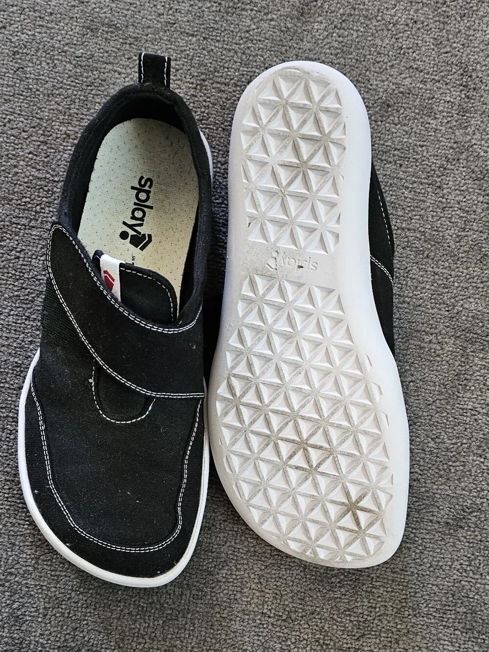 Rare, Discontinued SPLAY Freestyle Barefoot Slip-On Sneakers Unisex M10 W12